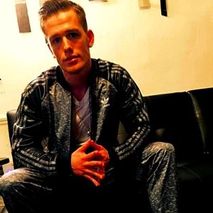 Meet your Posher, Thomas